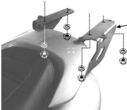 GIVI SR46M Topkofferrek Monolock Yamaha Majesty 125-150-180 (01-11) 3 GIVI SR46M Topkofferrek Monolock Yamaha Majesty 125-150-180 (01-11)